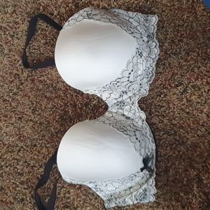 Victorias Secret Size 34DD Dream Angels Perfect Coverage Lace Bra